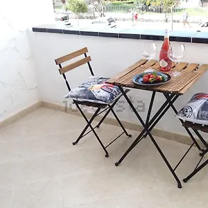 https://south-tenerife-costa-del-silencio-chaparral-studio-apt.tenerifehoteles.net